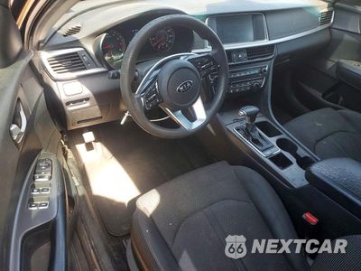 Zdjęcie 8 z 12 samochodu: 2019 KIA OPTIMA VIN:5XXGT4L36KG279703 - miniatura