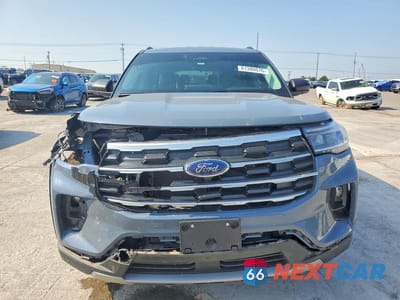 Piąte zdjęcie samochodu w środku: 2025 FORD EXPLORER ACTIVE VIN:1FMUK8DHXSGA52719 - miniatura