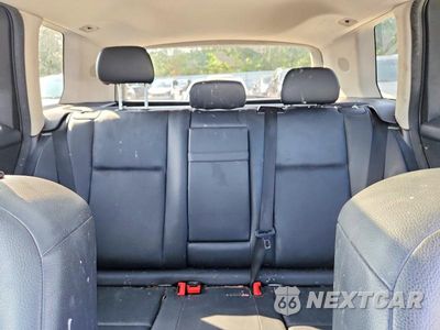 Zdjęcie 10 z 13 samochodu: 2010 MERCEDES-BENZ GLK 350 4MATIC VIN:WDCGG8HB2AF423623 - miniatura
