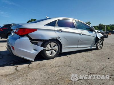 Trzecie zdjęcie samochodu z tyłu: 2014 HYUNDAI SONATA GLS VIN:5NPEB4AC8EH820868 - miniatura