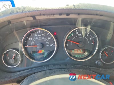 Zdjęcie 9 z 13 samochodu: 2015 JEEP WRANGLER UNLIMITED SPORT VIN:1C4BJWDG4FL568503 - miniatura