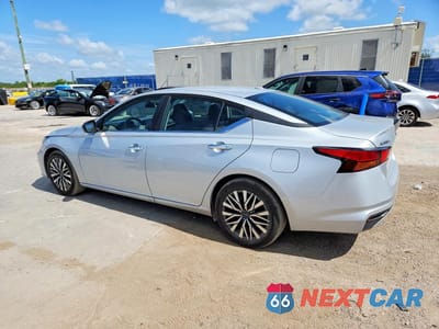 Drugie zdjęcie samochodu z przodu: 2025 NISSAN ALTIMA SV VIN:1N4BL4DV2SN418729 - miniatura