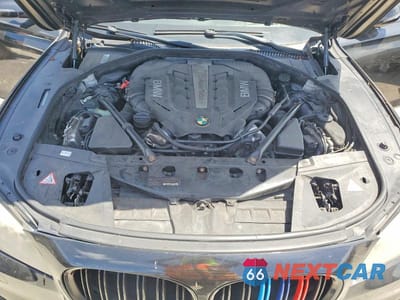 Zdjęcie 11 z 12 samochodu: 2013 BMW 750 LXI VIN:WBAYF8C51DD140108 - miniatura