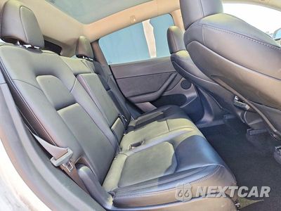Zdjęcie 10 z 12 samochodu: 2024 TESLA MODEL Y VIN:7SAYGAEE5RF041279 - miniatura