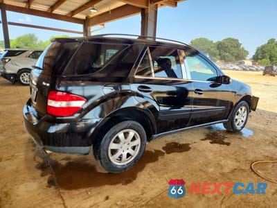 Trzecie zdjęcie samochodu z tyłu: 2007 MERCEDES-BENZ ML 350 VIN:4JGBB86E67A154992 - miniatura