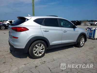 Trzecie zdjęcie samochodu z tyłu: 2019 HYUNDAI TUCSON SE VIN:KM8J23A4XKU901062 - miniatura
