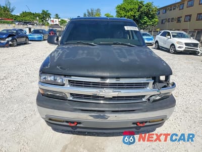Piąte zdjęcie samochodu w środku: 2004 CHEVROLET TAHOE C1500 VIN:1GNEC13V34J154462 - miniatura