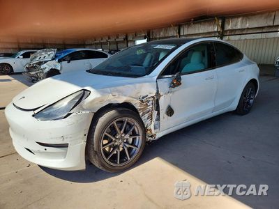 2018 TESLA MODEL 3 5YJ3E1EB3JF096739 - główne zdjęcie licytacji z USA - miniatura