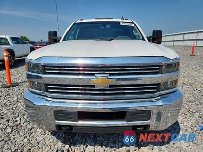Piąte zdjęcie samochodu w środku: 2016 CHEVROLET SILVERADO K2500 HEAVY DUTY VIN:1GC1KUEG2GF200039 - miniatura