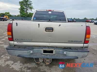 Zdjęcie 6 z 12 samochodu: 2001 CHEVROLET SILVERADO K1500 VIN:2GCEK19TX11236177 - miniatura