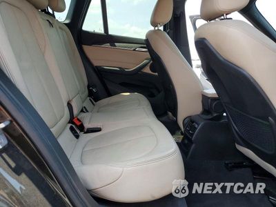 Zdjęcie 10 z 12 samochodu: 2016 BMW X1 XDRIVE28I VIN:WBXHT3C31G5E49871 - miniatura