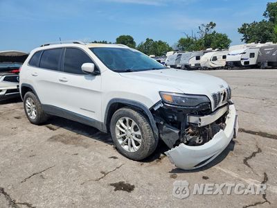 Czwarte zdjęcie samochodu z boku: 2019 JEEP CHEROKEE LATITUDE VIN:1C4PJLCB7KD286001 - miniatura