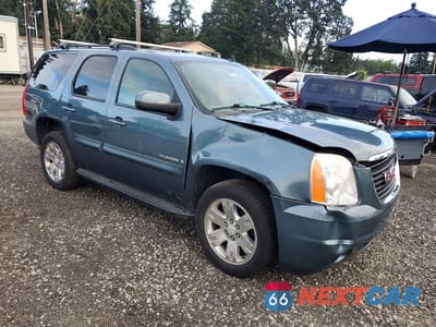 Czwarte zdjęcie samochodu z boku: 2008 GMC YUKON VIN:1GKFC13098R220445 - miniatura