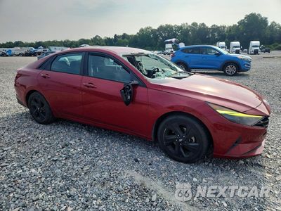 Czwarte zdjęcie samochodu z boku: 2021 HYUNDAI ELANTRA SEL VIN:KMHLM4AG9MU066092 - miniatura