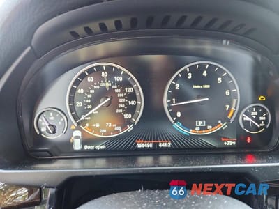 Zdjęcie 9 z 12 samochodu: 2016 BMW X5 XDRIVE35I VIN:5UXKR0C59G0P27345 - miniatura