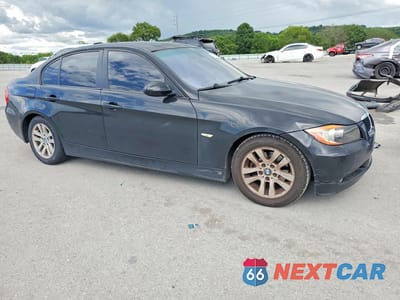Czwarte zdjęcie samochodu z boku: 2007 BMW 328 I VIN:WBAVA33517KX79142 - miniatura