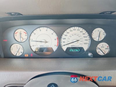 Zdjęcie 9 z 12 samochodu: 2002 JEEP GRAND CHEROKEE LIMITED VIN:1J8GW58NX2C257879 - miniatura