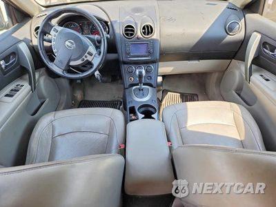 Zdjęcie 8 z 12 samochodu: 2011 NISSAN ROGUE S VIN:JN8AS5MV2BW274239 - miniatura