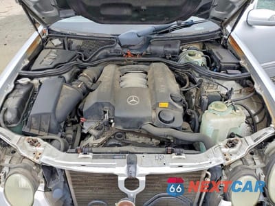 Zdjęcie 11 z 12 samochodu: 2002 MERCEDES-BENZ E 320 VIN:WDBJF65J92B500803 - miniatura