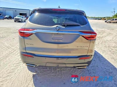 Zdjęcie 6 z 13 samochodu: 2018 BUICK ENCLAVE ESSENCE VIN:5GAERBKW1JJ142802 - miniatura