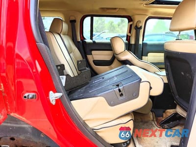 Zdjęcie 11 z 13 samochodu: 2006 HUMMER H3 VIN:5GTDN136468104549 - miniatura