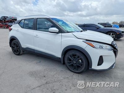 Czwarte zdjęcie samochodu z boku: 2022 NISSAN KICKS SV VIN:3N1CP5CV6NL479373 - miniatura