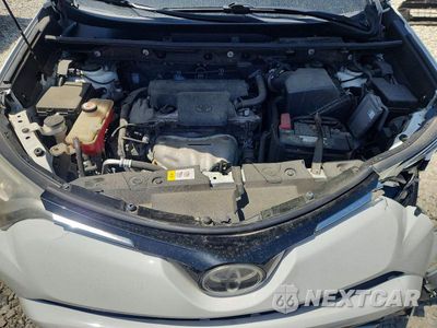 Zdjęcie 12 z 14 samochodu: 2018 TOYOTA RAV4 XLE VIN:JTMRFREV9JJ204287 - miniatura