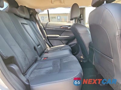Zdjęcie 10 z 12 samochodu: 2026 MITSUBISHI ECLIPSE CROSS SE VIN:JA4ATWAA9TZ026497 - miniatura