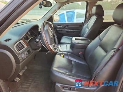 Zdjęcie 7 z 13 samochodu: 2013 GMC YUKON DENALI VIN:1GKS2EEF4DR209289 - miniatura
