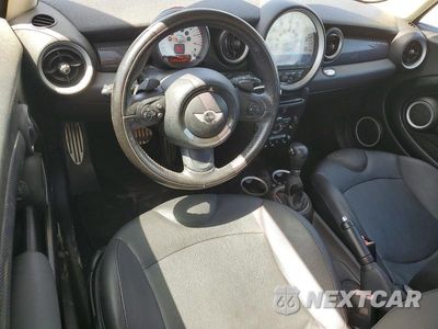 Zdjęcie 8 z 12 samochodu: 2011 MINI COOPER S VIN:WMWSV3C57BTY14910 - miniatura