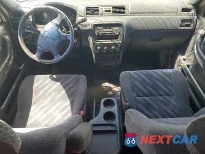 Zdjęcie 8 z 13 samochodu: 1999 HONDA CR-V LX VIN:JHLRD1840XC030524 - miniatura
