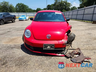 Piąte zdjęcie samochodu w środku: 2014 VOLKSWAGEN BEETLE VIN:3VWFP7AT6EM604032 - miniatura