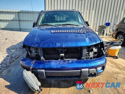 Piąte zdjęcie samochodu w środku: 2004 CHEVROLET TRAILBLAZER LS VIN:1GNDT13S242349898 - miniatura