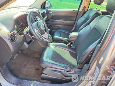 Zdjęcie 7 z 12 samochodu: 2016 JEEP COMPASS SPORT VIN:1C4NJCBA0GD711212 - miniatura