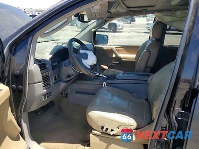 Zdjęcie 7 z 14 samochodu: 2004 NISSAN ARMADA SE/LE VIN:5N1AA08A54N705959 - miniatura