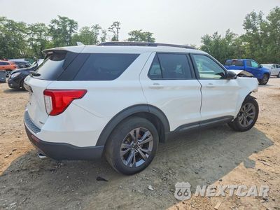 Trzecie zdjęcie samochodu z tyłu: 2022 FORD EXPLORER XLT VIN:1FMSK8DH8NGB27459 - miniatura