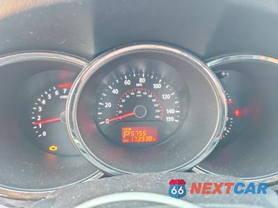 Zdjęcie 9 z 13 samochodu: 2013 KIA SORENTO LX VIN:5XYKT3A14DG403360 - miniatura