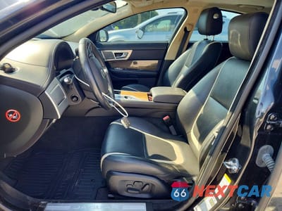 Zdjęcie 7 z 12 samochodu: 2015 JAGUAR XF SUPERCHARGED VIN:SAJWA0HP7FMU48201 - miniatura