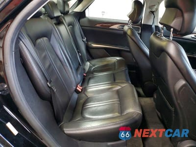 Zdjęcie 10 z 12 samochodu: 2016 LINCOLN MKZ VIN:3LN6L2J98GR600152 - miniatura