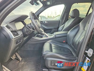 Zdjęcie 7 z 12 samochodu: 2021 BMW X5 XDRIVE40I VIN:5UXCR6C01M9E43262 - miniatura