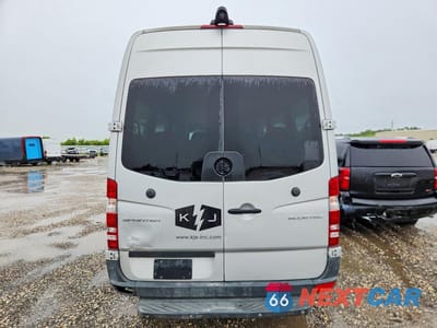 Zdjęcie 6 z 14 samochodu: 2016 MERCEDES-BENZ SPRINTER 2500 VIN:8BRPE8DD6GE122031 - miniatura