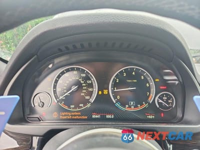 Zdjęcie 9 z 13 samochodu: 2014 BMW X5 SDRIVE35I VIN:5UXKR2C56E0C01136 - miniatura