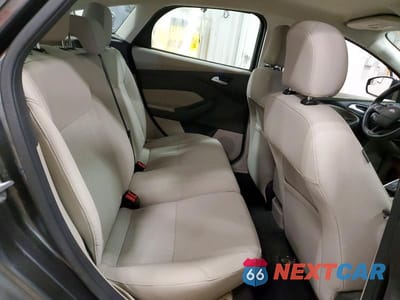 Zdjęcie 11 z 13 samochodu: 2016 FORD FOCUS VIN:1FADP3K20GL363426 - miniatura