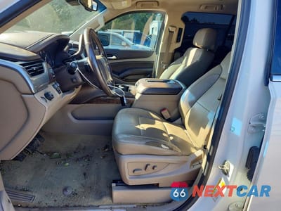 Zdjęcie 7 z 13 samochodu: 2015 CHEVROLET TAHOE C1500 LT VIN:1GNSCBKC1FR704822 - miniatura