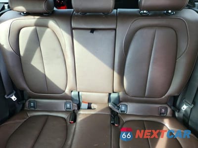 Zdjęcie 10 z 13 samochodu: 2016 BMW X1 XDRIVE28I VIN:WBXHT3C34GP881095 - miniatura