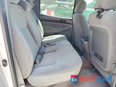 Zdjęcie 10 z 12 samochodu: 2008 TOYOTA TACOMA DOUBLE CAB VIN:5TELU42N88Z534618 - miniatura