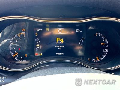 Zdjęcie 6 z 10 samochodu: 2020 JEEP GRAND CHEROKEE LIMITED VIN:1C4RJFBT2LC108072 - miniatura