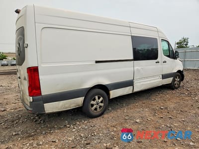 Trzecie zdjęcie samochodu z tyłu: 2019 MERCEDES-BENZ SPRINTER 2500/3500 VIN:WD4PF1CD7KP042571 - miniatura