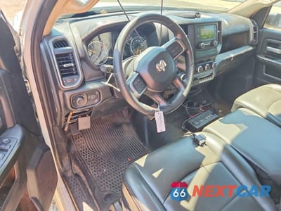 Zdjęcie 8 z 12 samochodu: 2019 RAM 3500 VIN:3C7WR8AJ8KG649889 - miniatura