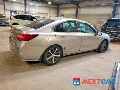 Trzecie zdjęcie samochodu z tyłu: 2015 SUBARU LEGACY 2.5I LIMITED VIN:4S3BNAN67F3042802 - miniatura